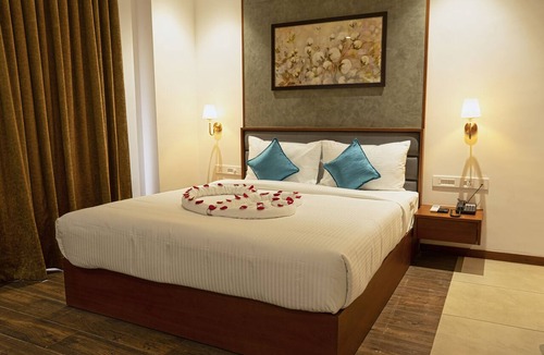 Guruvayur Hotel | Gokulam Park Guruvayur