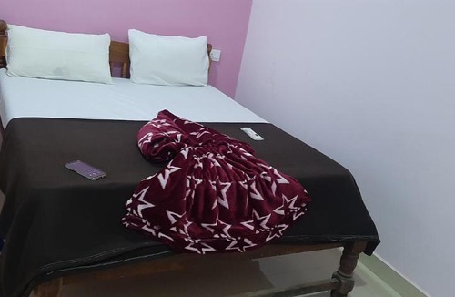 Calangute House | Golden 4Bhk villa Calangute