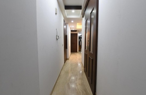 South Extension House | Golden Bed and Breakfast- High Quality Rooms in South Ex-1 D Block