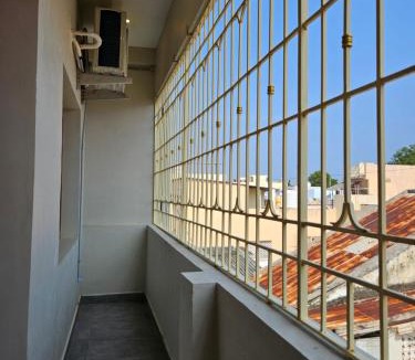 Pondicherry Beach Hotel | Golden Home Stay