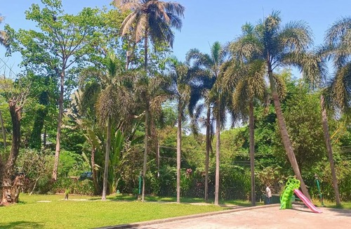 Vainguinim Hotel | Golden Landmark Green Valley Beach Resort