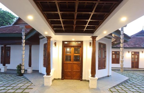 Cherai Hotel | GOLDEN PALACE