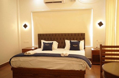 Kuzhuppilly Hotel | Golden Sands Cherai