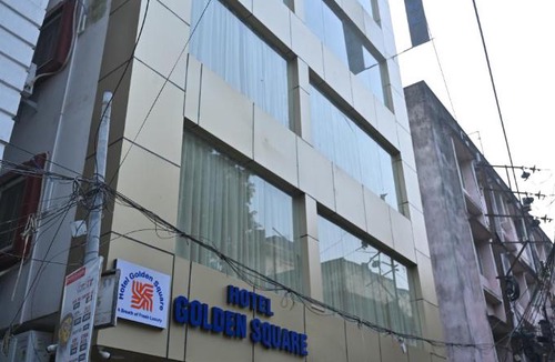 Chinar Park Hotel | Golden Square - Kolkata Airport