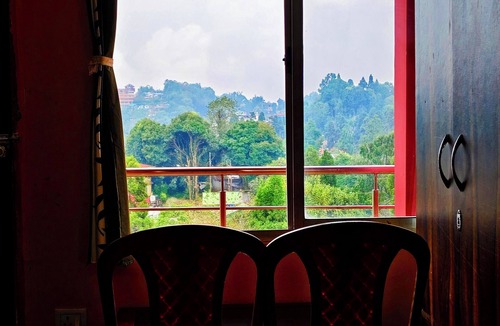 Mirik Resort | Golden Sunview Homesay
