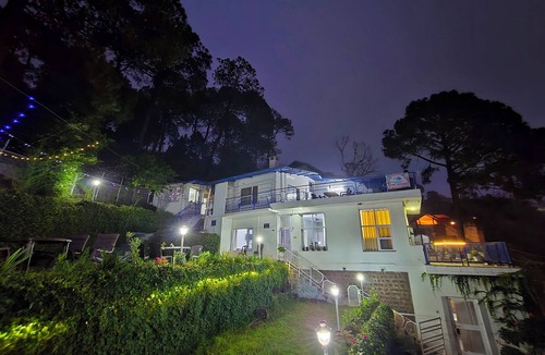 Kumarhatti Villa | Golden Zenith Villa