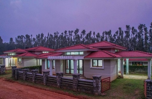 Yercaud Villa | Goldenoaks Resort
