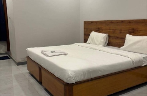 Secunderabad Hotel | Goroomgo Vaishnavi Residency