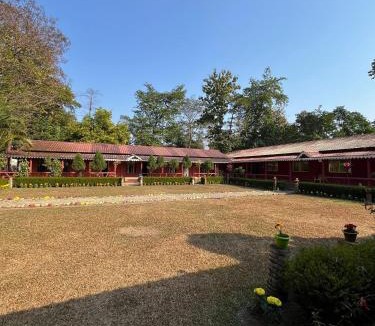 Chalsa Hotel | Gorumara Jungle Resort