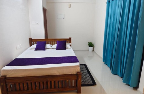 East Nada Apartment | Govindha bhavanam 150 meters from Guruvayur temple