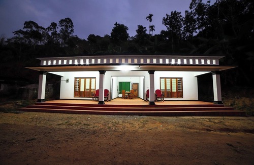 Rajakkad House | Grace Waters Home Stay
