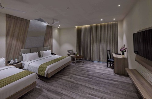 Hosur Hotel | Grand Continent Hosur A Sarovar Portico Affiliate Hotel
