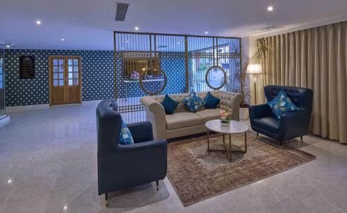 Parthasarathy Puram Hotel | Grand Continent T Nagar