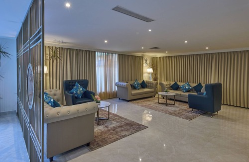 Parthasarathy Puram Hotel | Grand Continent T Nagar