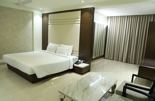 Jabalpur Hotel | Grand Heritage Narmada Jacksons