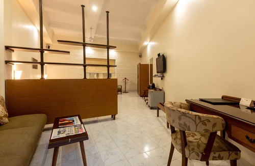 Fort Hotel | Grand Hotel, Mumbai - Ballard Estate, Fort