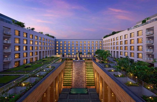 Santacruz Hotel | Grand Hyatt Mumbai Hotel and Residences