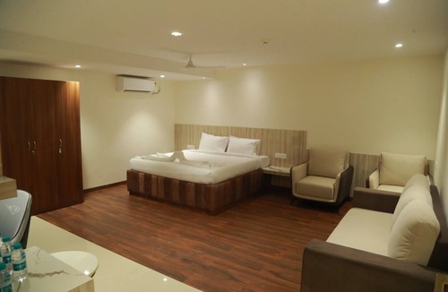 Hyderabad Hotel | GRAND MANOR SUITES
