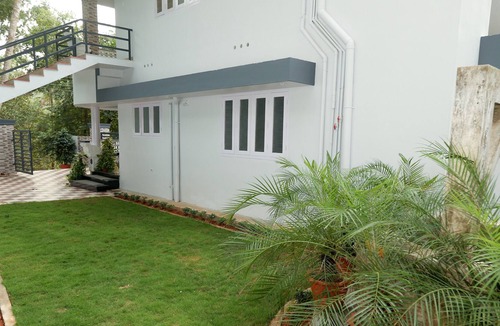 Neyyattinkara Villa | Grandeur Inn Bed & Breakfast, home away from home!
