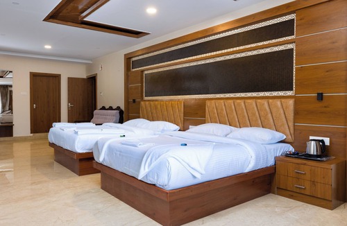 Pudumund Apartment | Grandis Inn By Avkanz