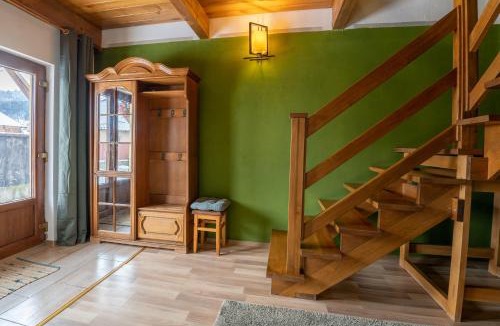 Sacele House | Grandma’s Cottage