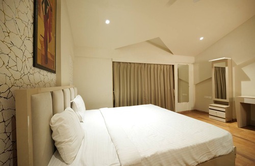 St.Stanislaus Villa Villa | Greay Wood Villa