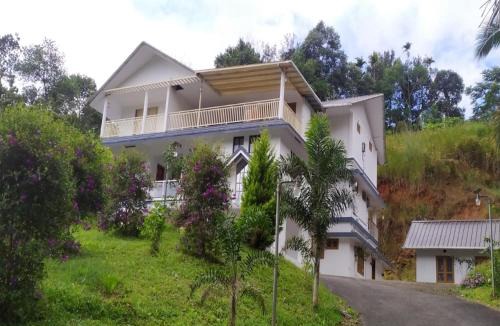 Devikolam Hotel | Green Cove Munnar