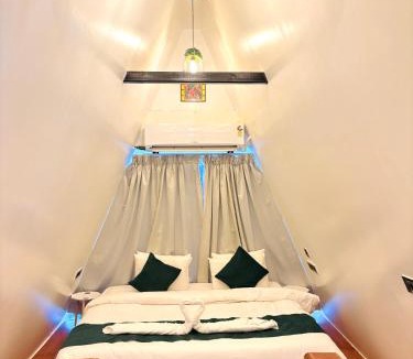 Jhalarapatan Resort | Green Hills Farm & Resorts