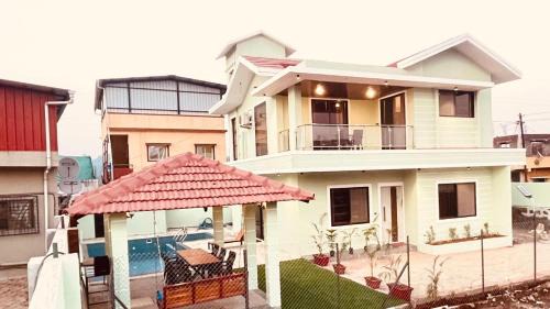Lonavala Villa | Green Meadows Large Pool & Garden by 23 Villa Stay