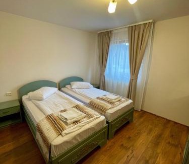 Scrind-Frasinet House | Green Mountain Resort