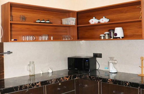 Jaipur House | Green Palm Estate Elegant 5BR Farm Stay in the Heart of Jaipur with Garden&Pool