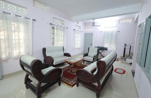Ettumanoor House | Greenhaven Homestay Villa
