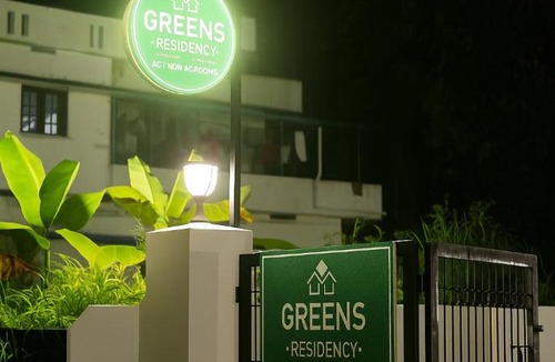 Thrippunithura Hotel | Greens Residency