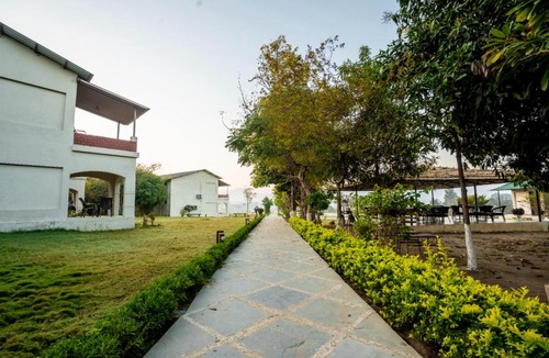Sarangpur Resort | Greenscape Resort Satpura