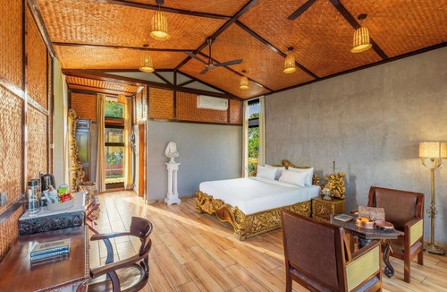 Kalinjara Hotel | Growpure Luxury Farm & Nature Resort