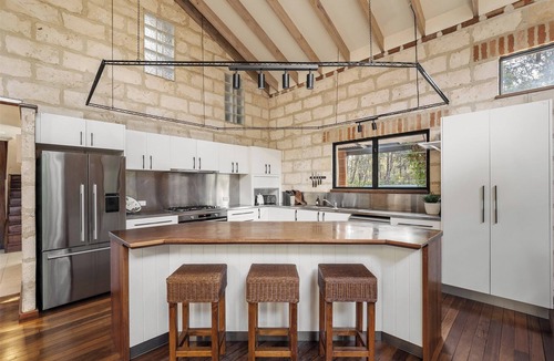Burnside House | Grumblebum Cottage - A cottage full of character in rural Margaret River, inspired by the original l