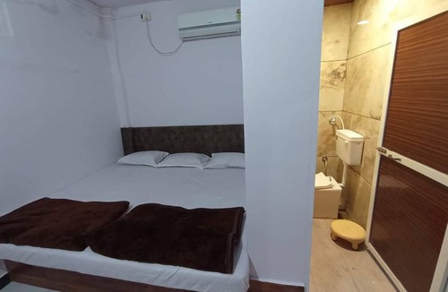 Ujjain House | Guest house is available near mahakal lok