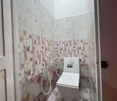 Hyderabad House | Guest House Single room