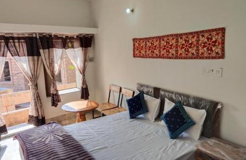 Gulab Sagar House | guest house UGS