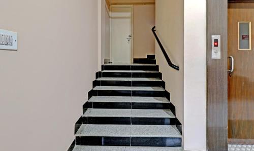 Panduranga Nagar Hotel | Guru Comfort, 100 m from Apollo Hospital