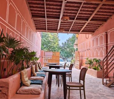 Amer Fort Road Hostel | Hammock Hostels - Jaipur