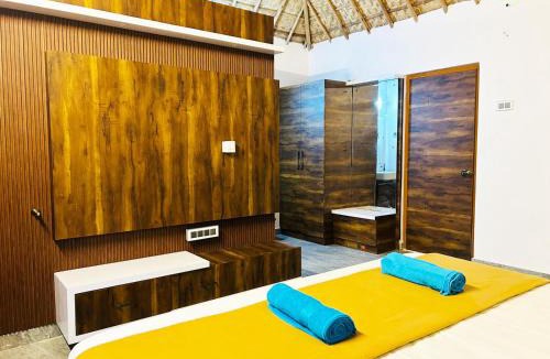 Kamalapur Hotel | Hampi Village Jungle Resort