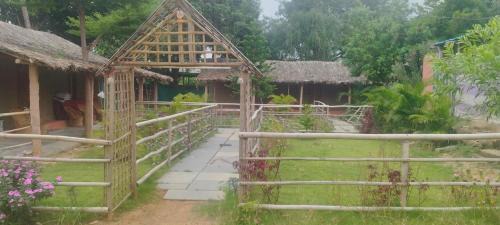 Sanapur Hotel | Hampi Waterfall Cottages