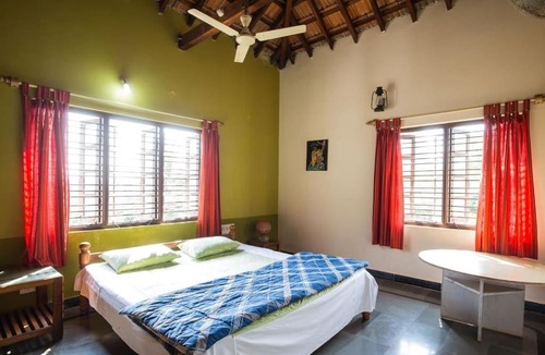 Hireguthi House | Hanchina Mane Homestay