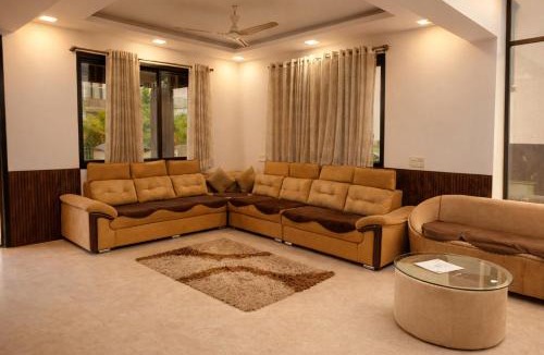 Lonavala Villa | Hangout Villa