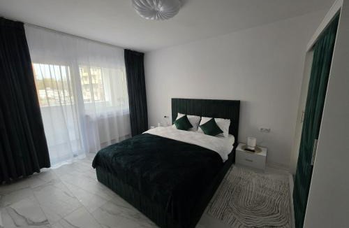 Hunedoara Apartment | Happy Green