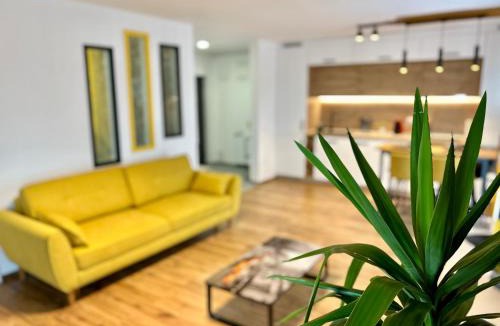 Tirgu Mures Apartment | Happy Home