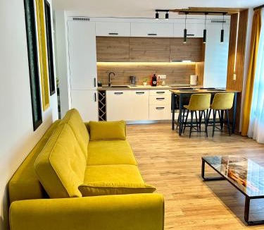 Tirgu Mures Apartment | Happy Home