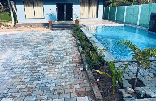 Krishna Karanai House | hariholidaysvilla