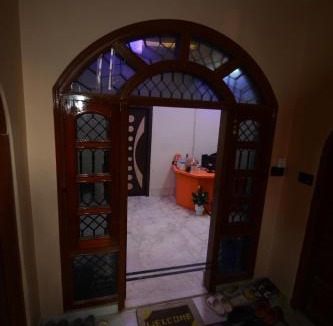 Sector 1 House | Harshita's Guest House